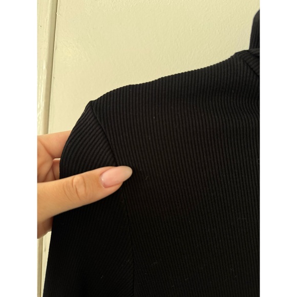 Lulus Longsleeve Ribbed Bodycon Dress in Black - Picture 4 of 4